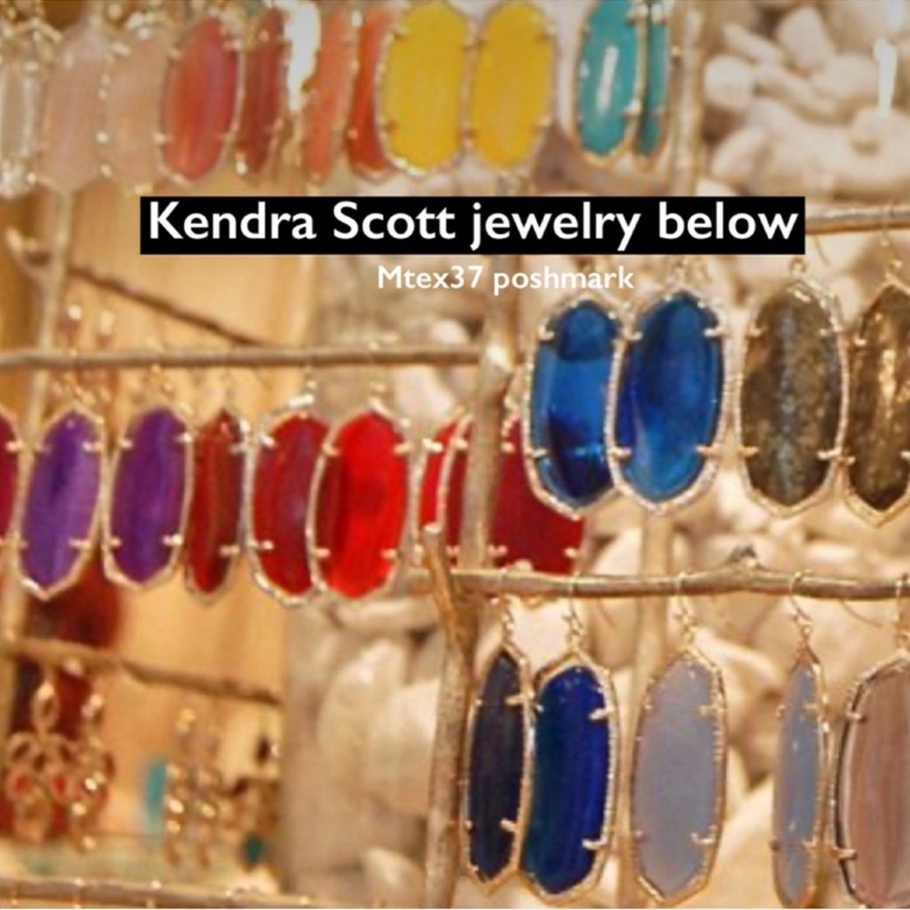 KENDRA SCOTT CLOSET DIVIDER